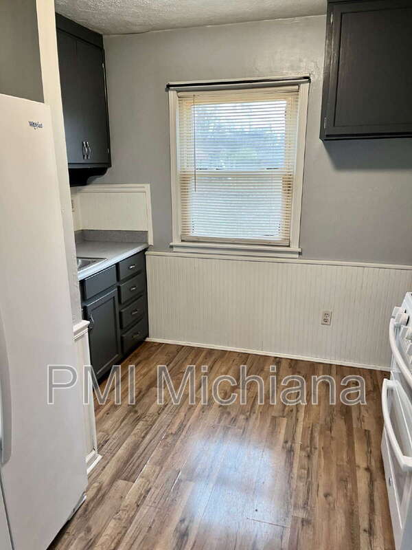 19770 Kern Rd, South Bend, IN 46614 - photo 7