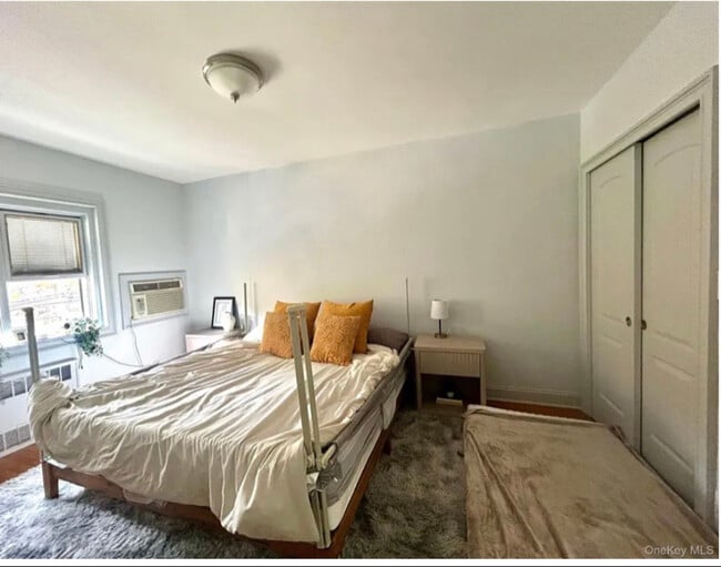 65-43 Alderton St, Queens, NY 11374 - photo 5