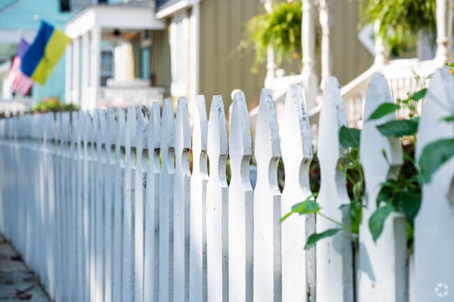 White picket fences are a common sight in Oakdale, Alabama.