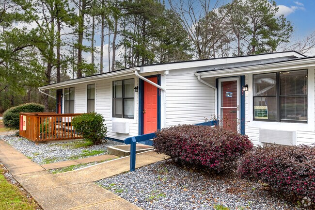 Holly Park Square Apartments, Columbus, GA 31907 - photo 4