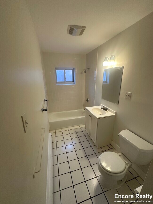 61 Selkirk Rd unit 17, Brighton, MA 02135 - photo 7