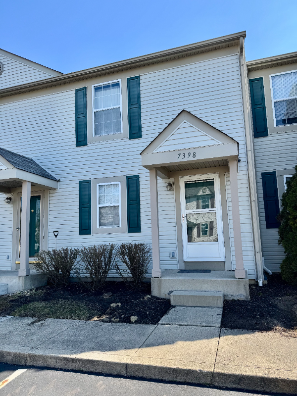 7398 Donovan Dr, Columbus, OH 43004