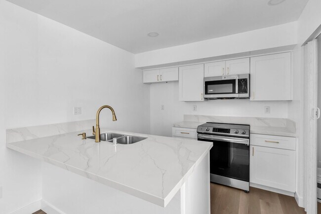 3531 Rainbow Ln, Highland, CA 92346 - photo 4