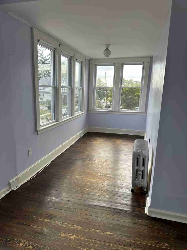 204 W 16th St unit 2nf fl, Linden, NJ 07036 - photo 4