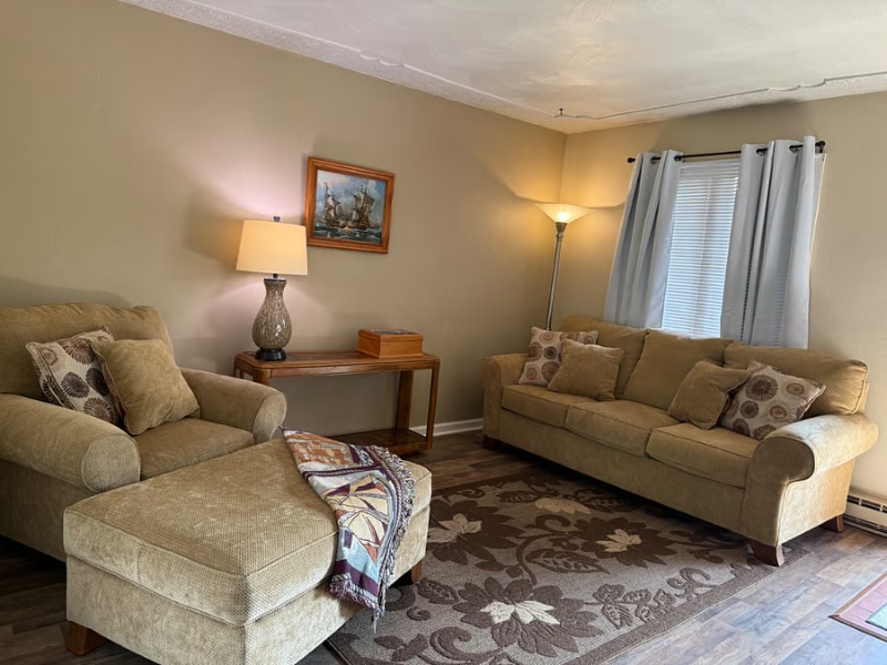 0 Spanish Manor unit 2 Spanish Manor, Wheeling, WV 26003 - photo 1