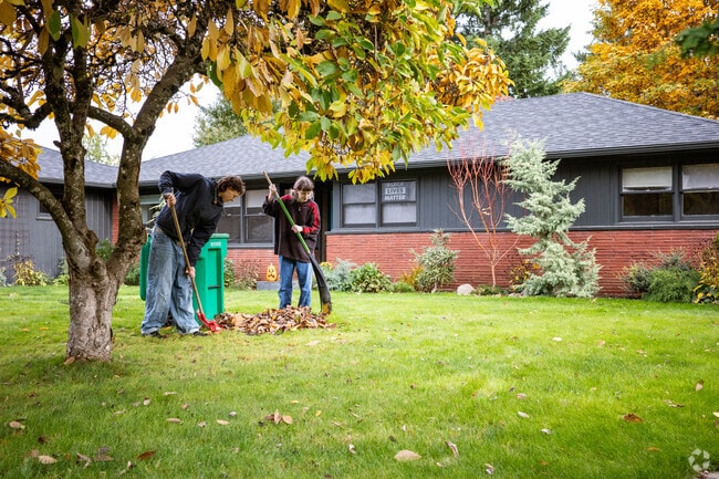 The Russell neighborhood contains many well-kept yards.