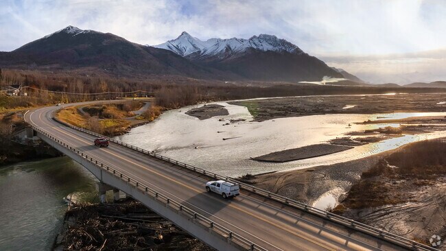 The Glenn Highway bridge connects Farm Loop to nearby Palmer and other cities in Alaska.
