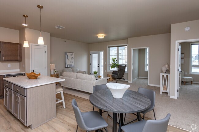 Whispering Creek Apartments, Fargo, ND 58104 - photo 6