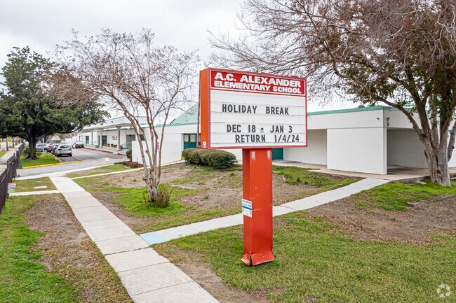 A.C. Alexander Elementary School is a high-achieving school in Kenner, LA.