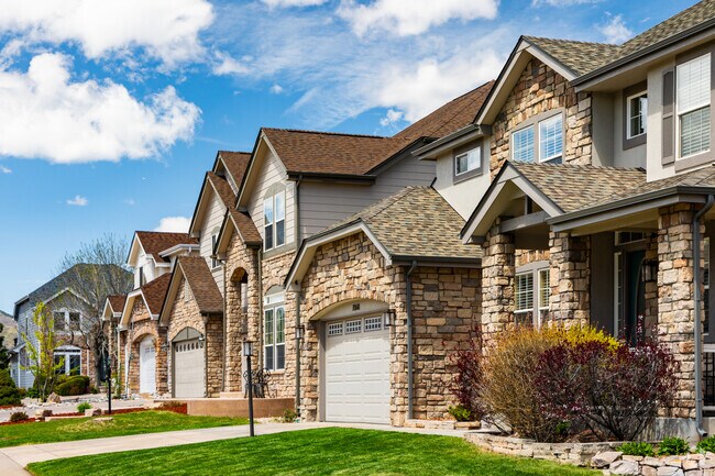 A cluster of new traditional homes can be found on the north side of Stony Creek.