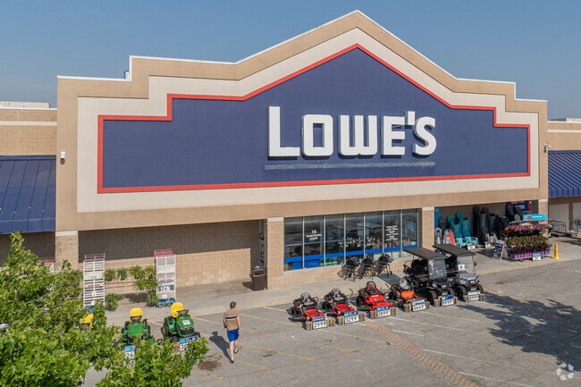 Homeowners in Mays Chapel shop at Lowe's for DIY supplies.
