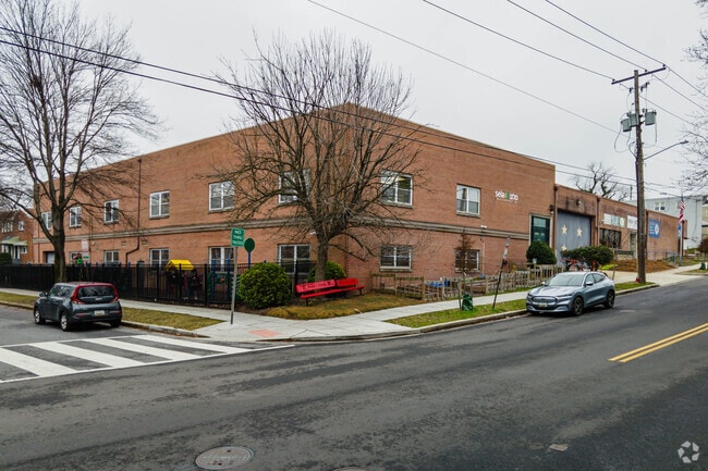 Sela Public Charter School