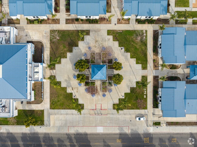 A beautiful courtyard at Kennedy Elementary School.