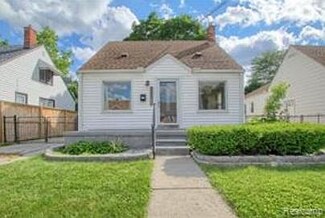 14821 Russell Ave, Allen Park, MI 48101