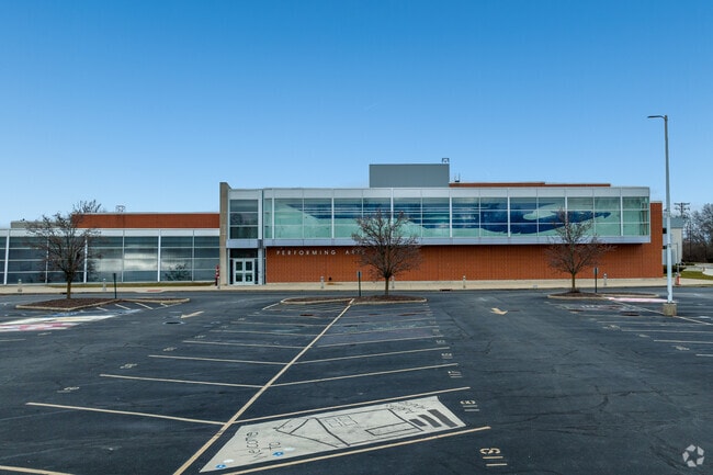 Kettering Fairmont High School is located in Kettering, Ohio.