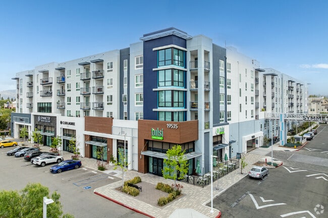 Symmetry, Northridge, CA 91324 - photo 6