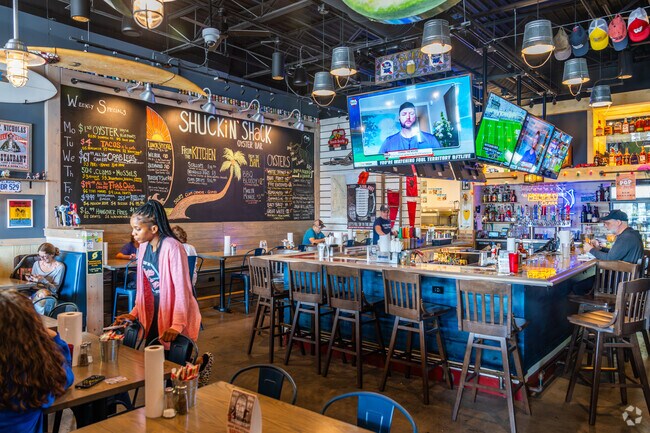 Shuckin’ Shack Oyster Bar serves up a great selection of seafood near Pembroke Greens.