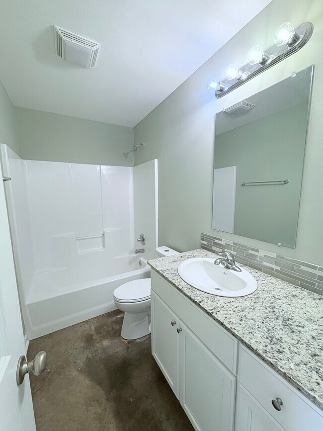 1534 S Patout St unit A, New Iberia, LA 70560 - photo 7