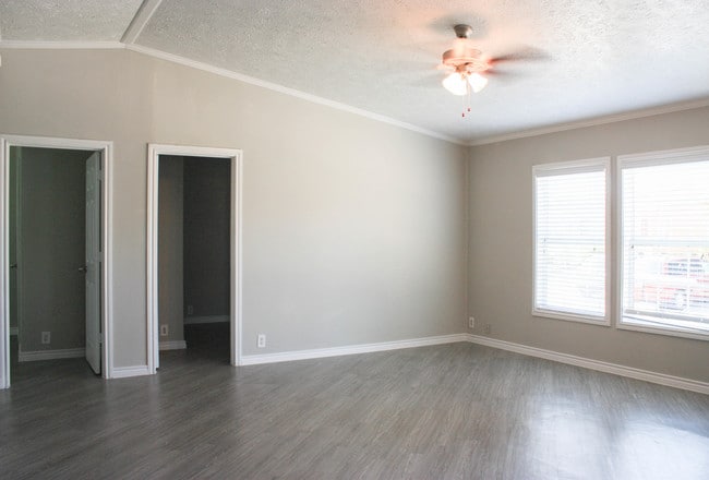 Waterstone Place Apartments, Stafford, TX 77477 - photo 5