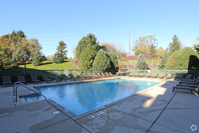 Lesilve, Middleton, WI 53562 - photo 5