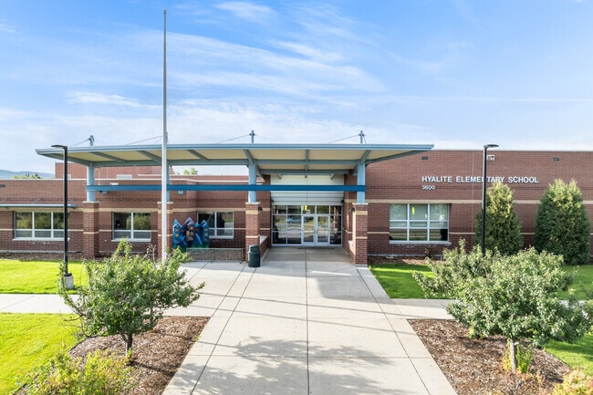 Hyalite Elementary School provides excellent education for students.