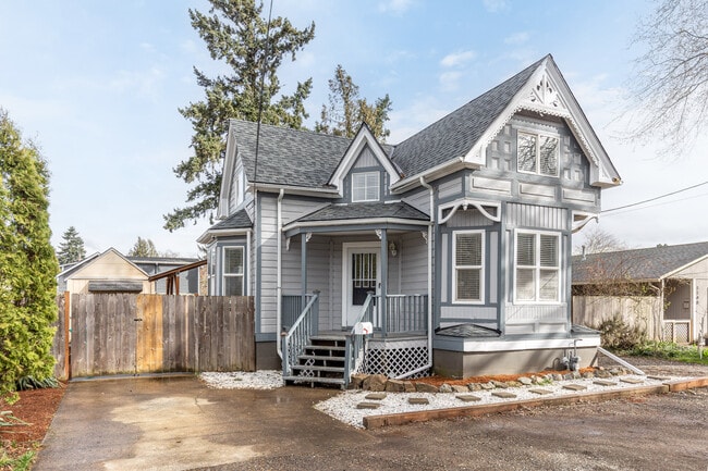 1144 SE 85th Ave unit Vic II, Portland, OR 97216 - photo 2