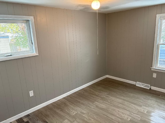 190 Aurora Ave, Buffalo, NY 14224 - photo 2