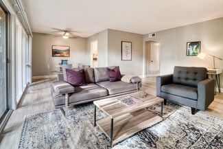 801 Middlefield Rd Unit FL2-ID2094, Palo Alto, CA 94301