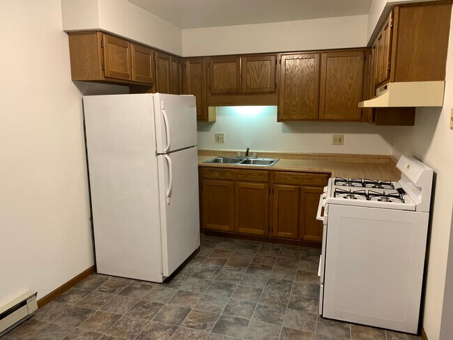 1742 S Broad St unit D, Schererville, IN 46375 - photo 5