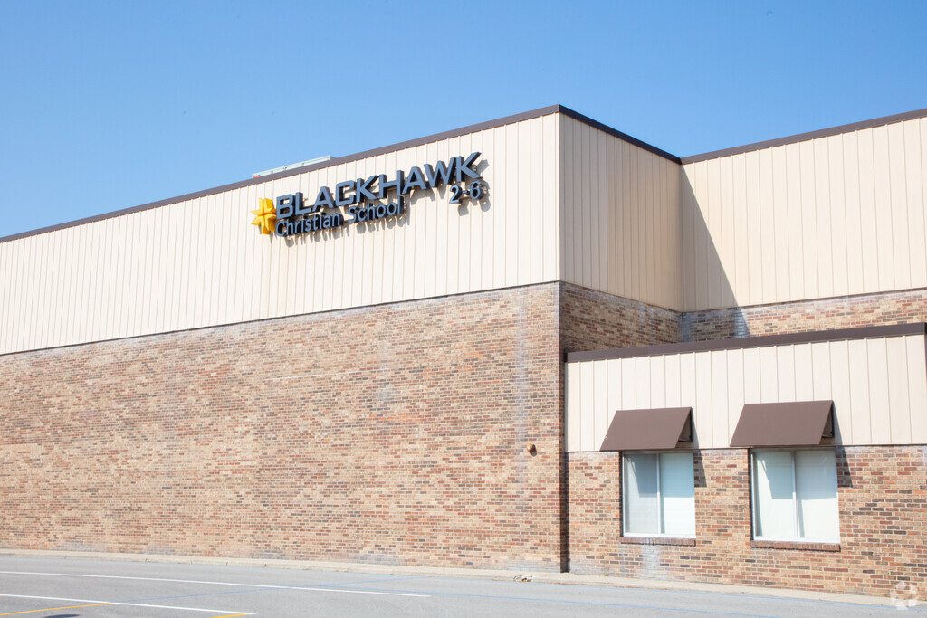 Blackhawk Christian School building in Lake Forest Extended.