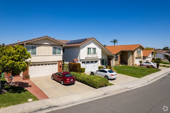 Walnut is a commuter-friendly Irvine neighborhood near major freeways.