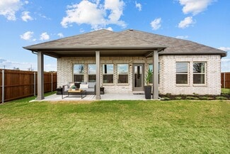 133 Hudson Ln, Justin, TX 76247
