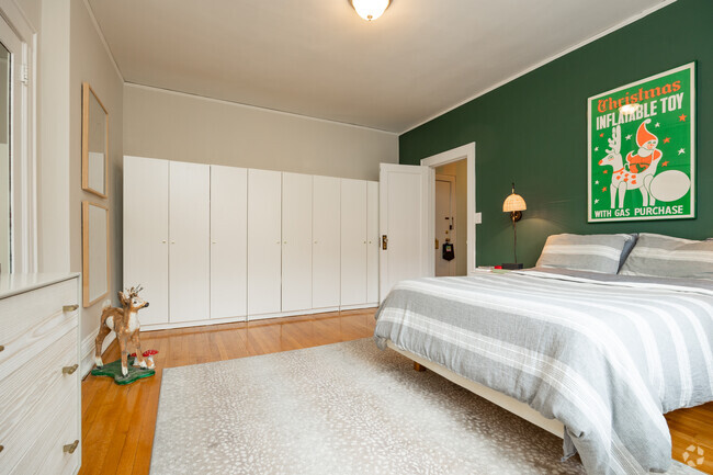 2 BR, 1 BA - Bedroom