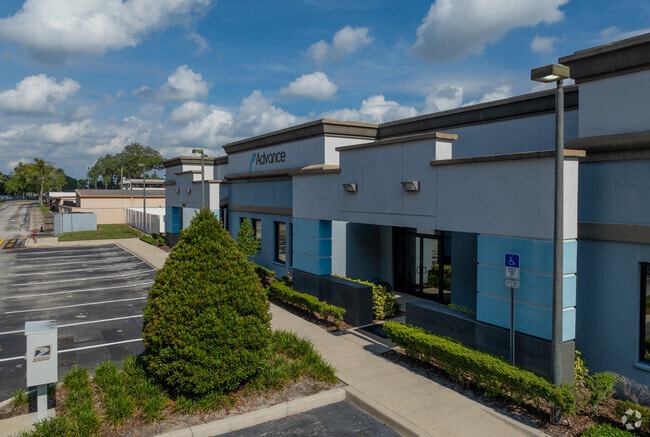 Advance Learning Academy is a private school in the Fern Park area of Maitland.