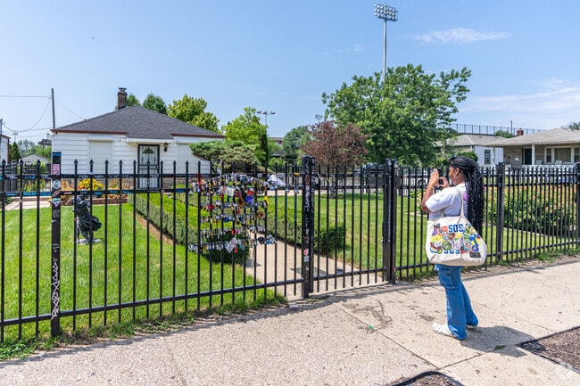 Michael Jackson's childhood home attracts thousands of visitors every year near Glen Park.