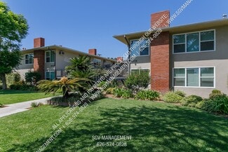 1001-1005 W Huntington Dr, Arcadia, CA 91007