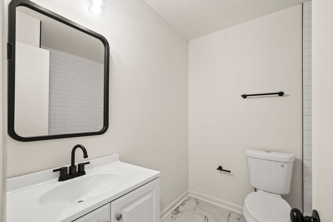 1640 W Northwest Blvd unit 3, Winston Salem, NC 27104 - photo 7