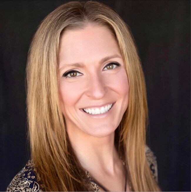Julie Bott