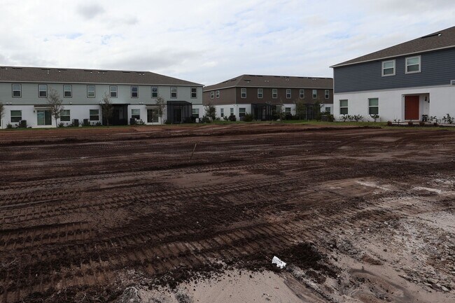 4723 Campsite Loop, Orlando, FL 32824 - photo 5