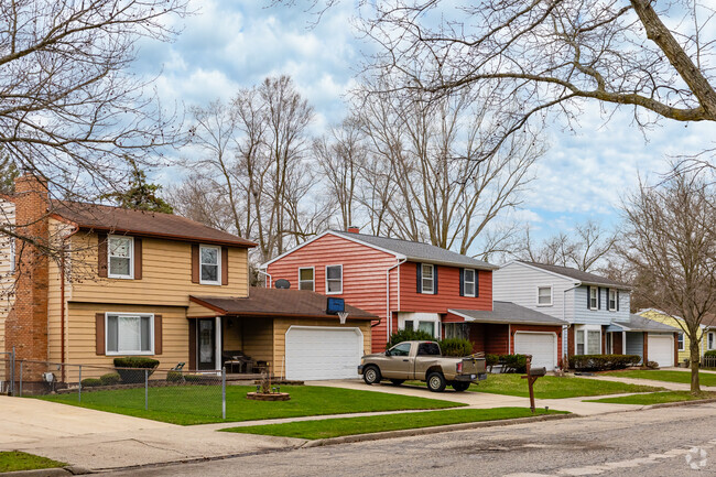 Most of the split-level homes in Wexford Heights were built in the 1970s.