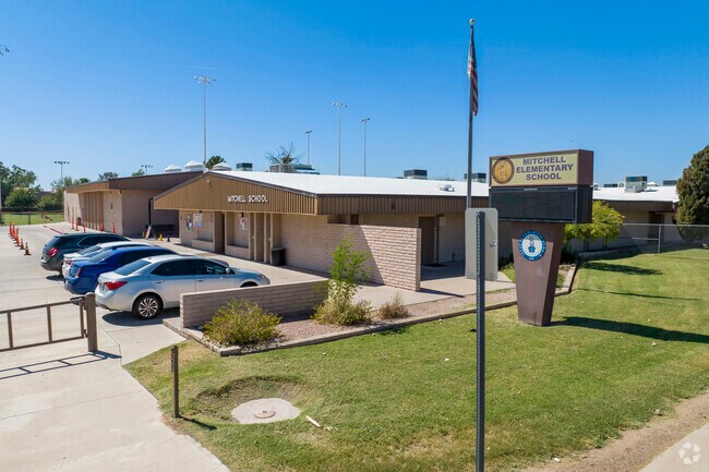 Mitchell Elementary School teaches K-5th grades.