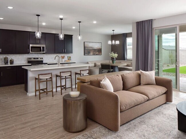 10481 N 157th Dr unit 36466472, Waddell, AZ 85355 - photo 2