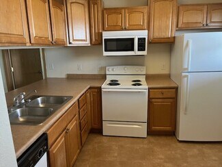 721 Broadmeadow Rd Unit 205, Rantoul, IL 61866