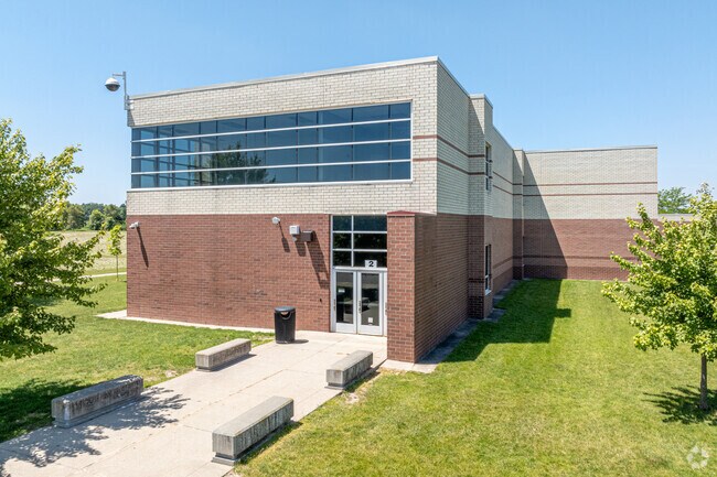 East Rockford Middle School is a public school located in Rockford, Michigan.