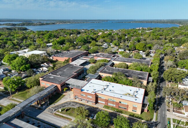 Mount Dora High School has a beautiful campus close to Lake Dora, in the Mount Plymouth area.