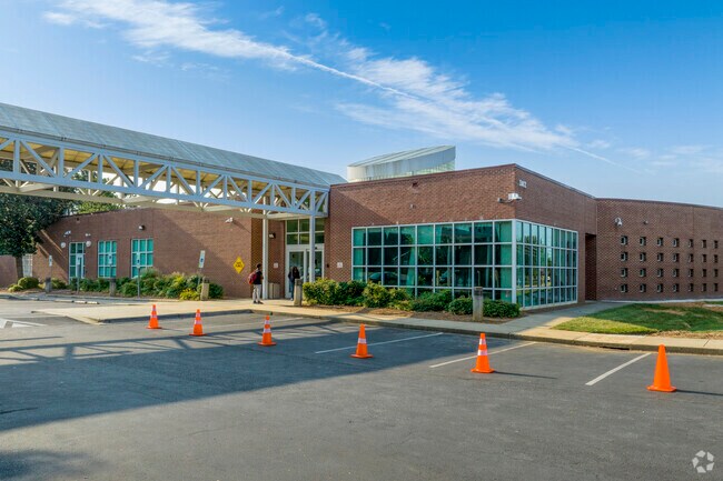 Allegra Library is a wonderful community amenity near Oakview Terrace for residents.