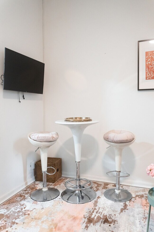 242 E 33rd St unit ID1323897P, New York, NY 10016 - photo 2