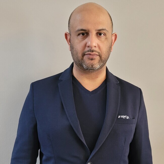 Agent Photo
