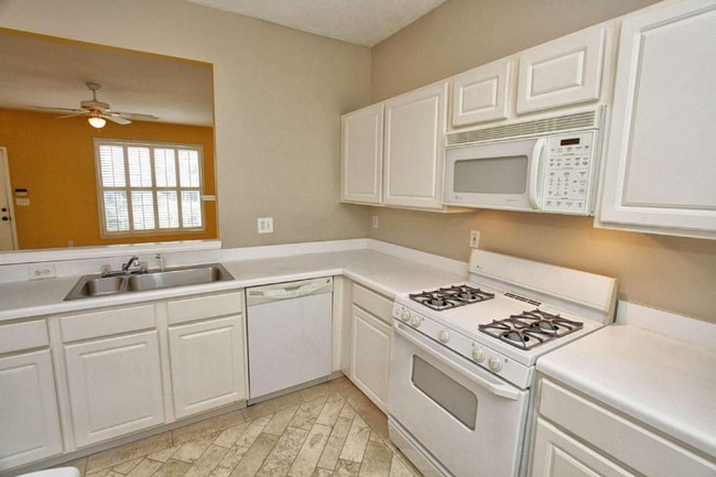 3803 Berkeley Crossing, Duluth, GA 30096 - photo 6