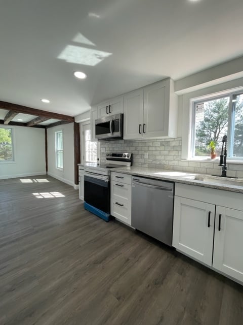 243 Park Ln unit 2, Trumbull, CT 06611 - photo 2